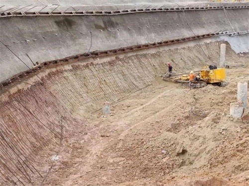 玉门基坑边坡加固